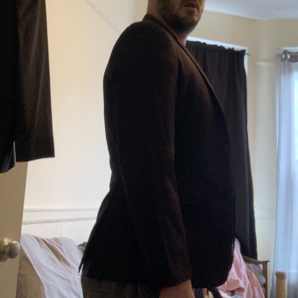 Suits top - Picture 3 of 3